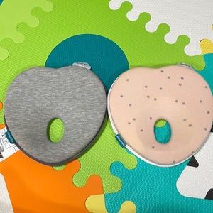 Baby head holder. babymoov